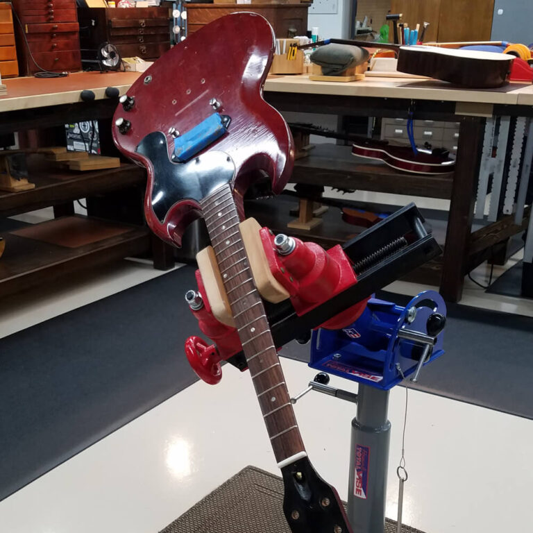 Plates and Parts Total Vise